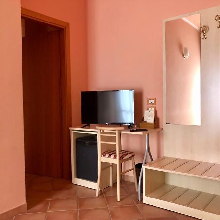 Hotel Di Rocco لوريتو أبروتينو المظهر الخارجي الصورة