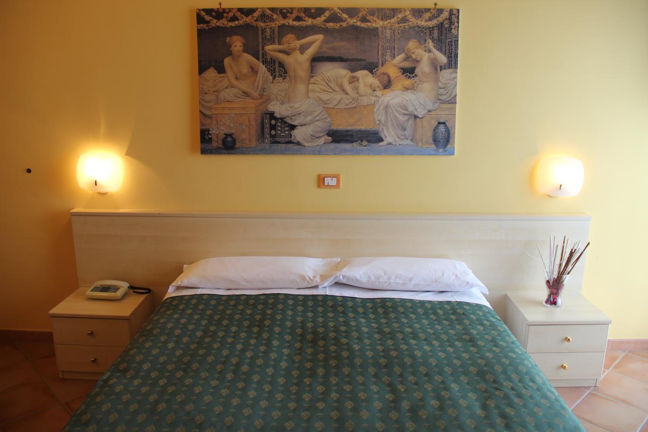 Hotel Di Rocco لوريتو أبروتينو المظهر الخارجي الصورة